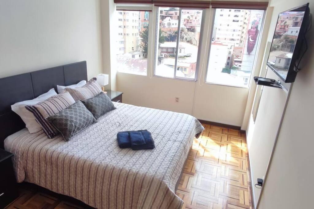 Comodo, Amplio Y Centrico Apartamento En Sopocachi La Paz Extérieur photo
